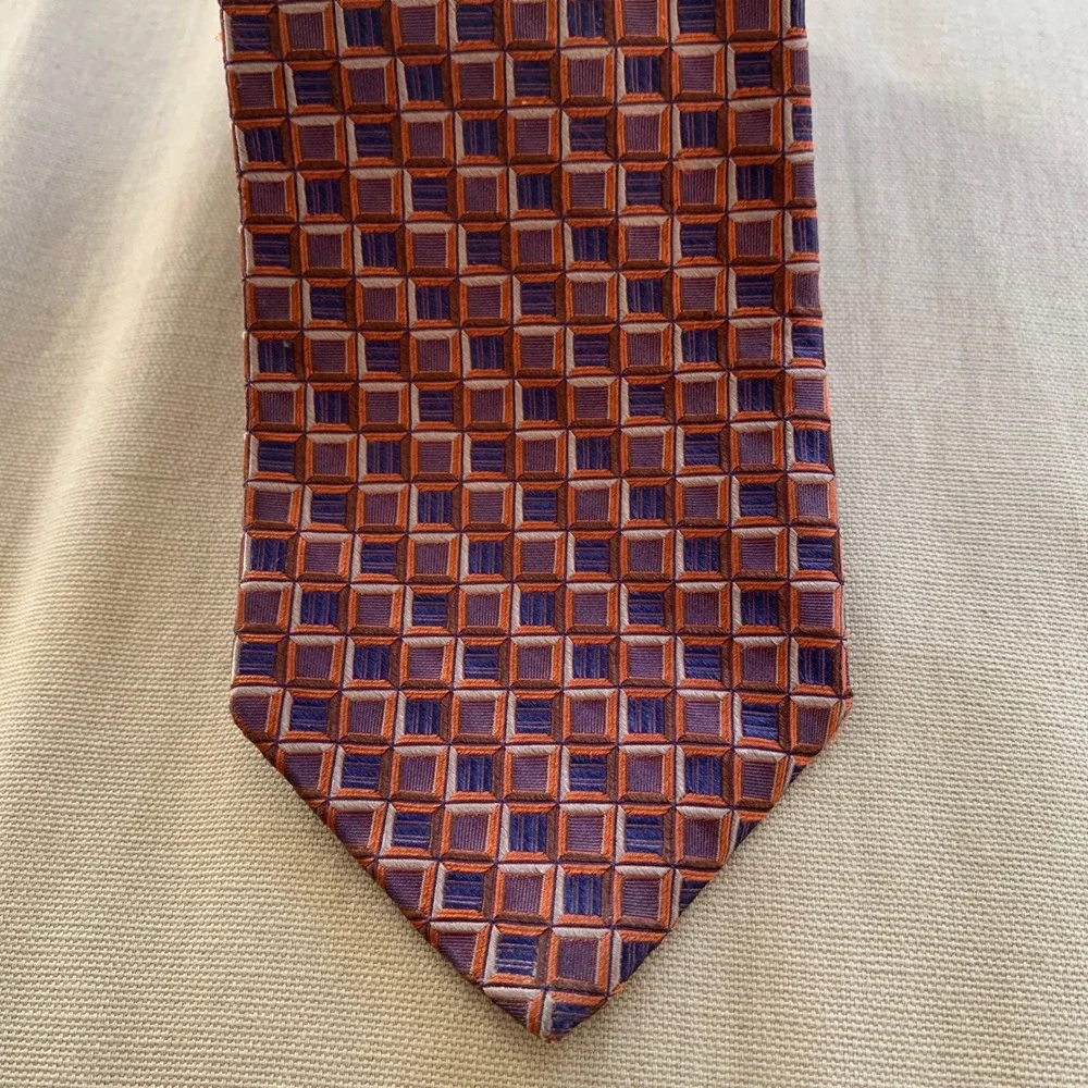 Dion Signature 100% Italian Silk Neck Tie Geometric Made in Canada 3.5